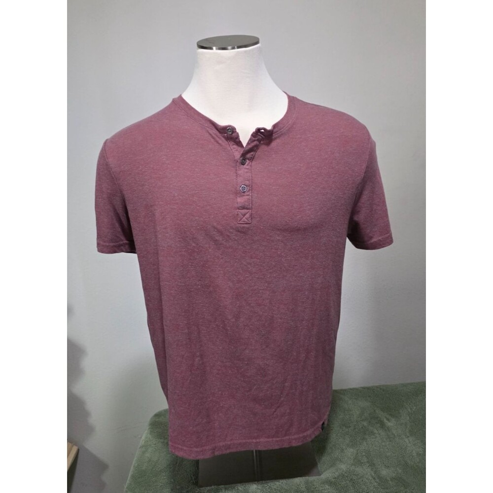 Threads 4 Thought Men's XL Henley Shirt Short Sleeve T-Shirt Maroon